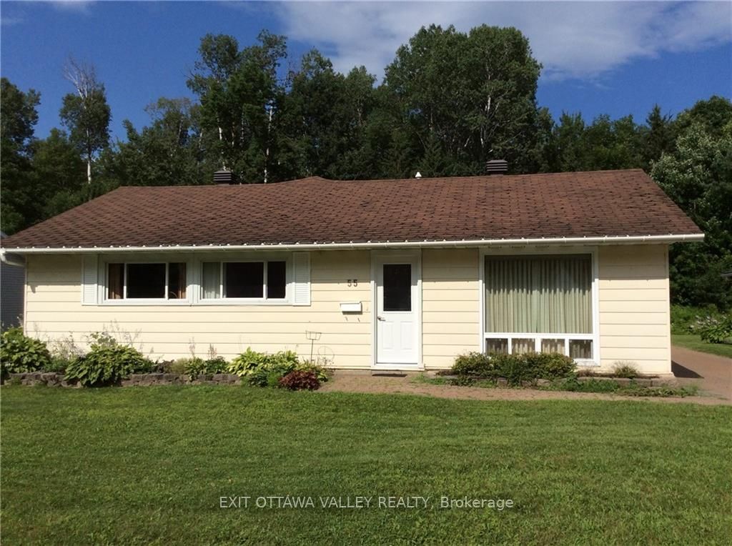 55 BEACH Ave, Deep River, Ontario, 510 - Deep River