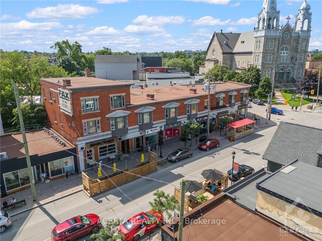 1008 WELLINGTON St W, West Centre Town, Ontario, 4203 - Hintonburg