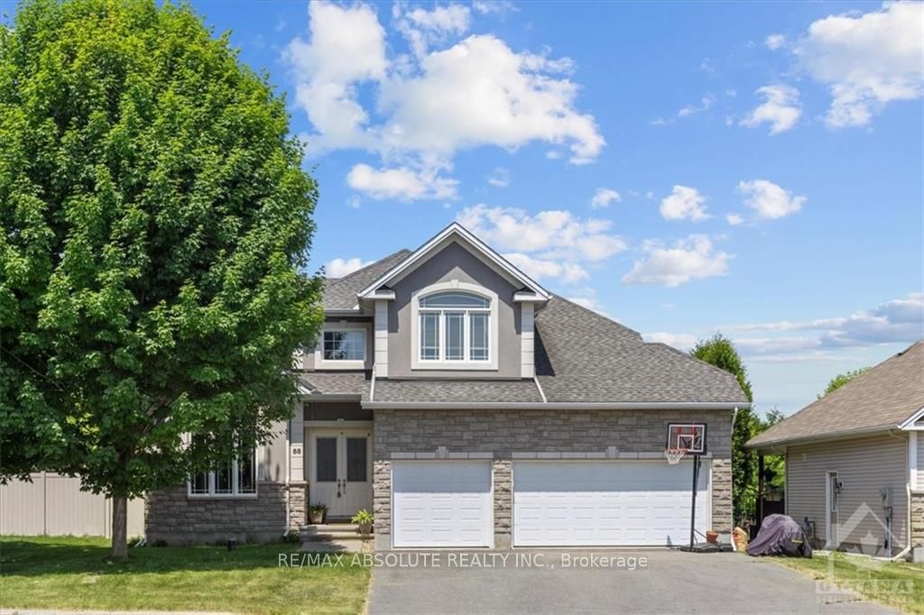 58 QUEENSTON Dr, Stittsville - Munster - Richmond, Ontario, 8204 - Richmond