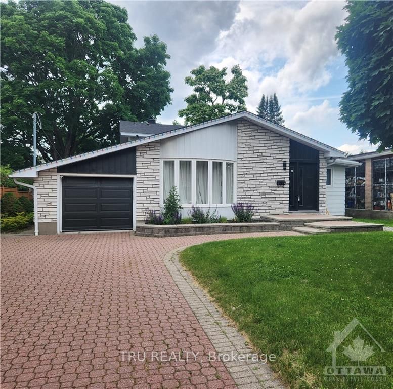 2114 BALHARRIE Ave, Elmvale Acres and Area, Ontario, 3704 - Hawthorne Meadows