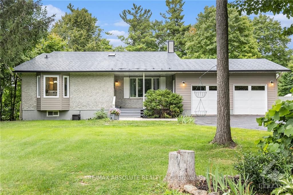 10 WOODLAND Dr, McNab/Braeside, Ontario, 551 - Mcnab/Braeside Twps