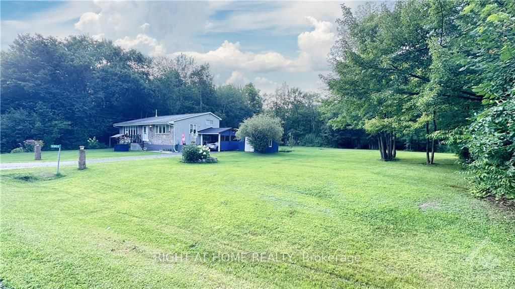 5903 PIPERVILLE Rd, Carlsbad Springs, Ontario, 2401 - Carlsbad Springs