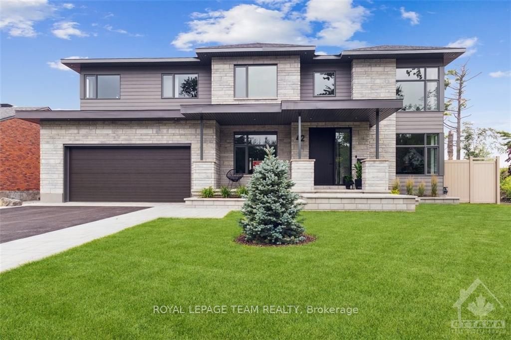 42 PARKLAND Cres, South of Baseline to Knoxdale, Ontario, 7605 - Arlington Woods