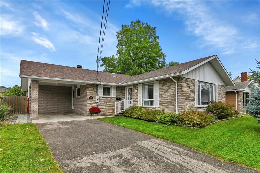 109 LOCHIEL St S, Renfrew, Ontario, 540 - Renfrew