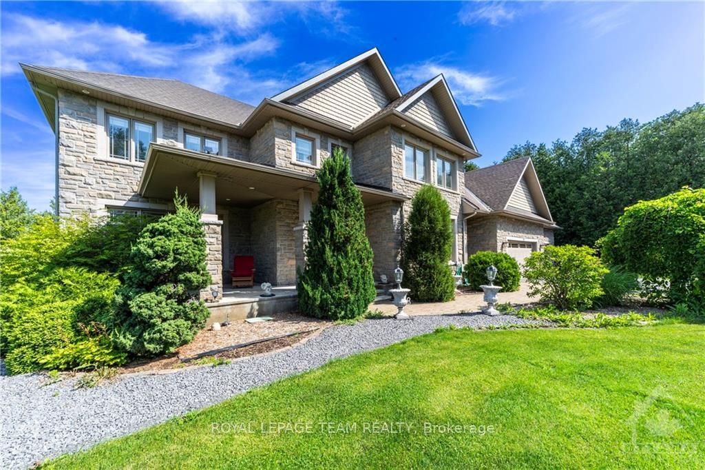 5785 LONGHEARTH Way, Manotick - Kars - Rideau Twp and Area, Ontario, 8005 - Manotick East to Manotick Station