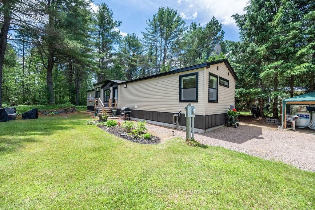 23 HUNTERS RUN Lane, Laurentian Hills, Ontario, 511 - Chalk River and Laurentian Hills South