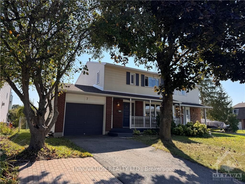 7 EXETER Dr, Barrhaven, Ontario, 7705 - Barrhaven - On the Green