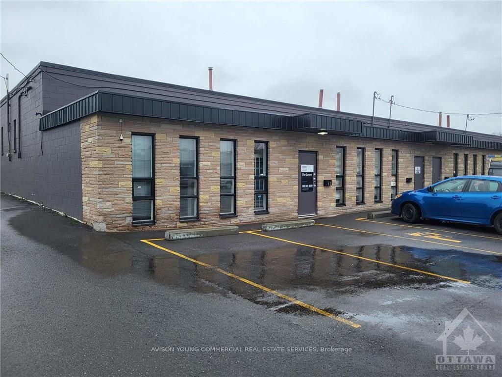 13 CAPITAL Dr, Tanglewood - Grenfell Glen - Pineglen, Ontario, 7502 - Merivale Industrial Park