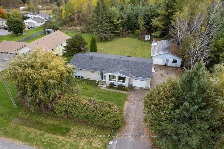 375 WHITE WATER Rd, Laurentian Valley, Ontario, 531 - Laurentian Valley