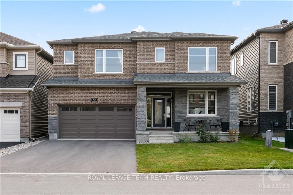 98 RALPH ERFLE Way, Barrhaven, Ontario, 7711 - Barrhaven - Half Moon Bay