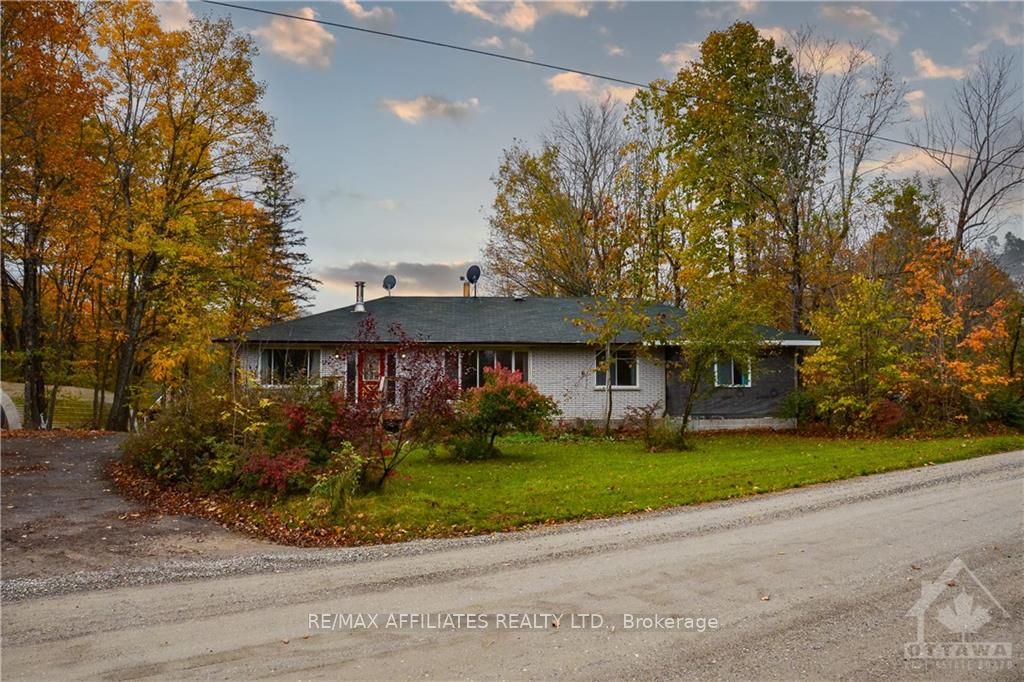 1361 ZEALAND Rd, Central Frontenac, Ontario, Frontenac Centre