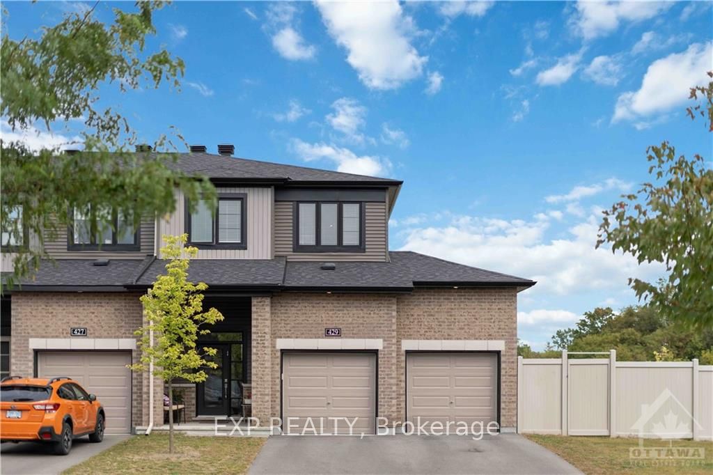 429 KAYAK St, Barrhaven, Ontario, 7707 - Barrhaven - Hearts Desire