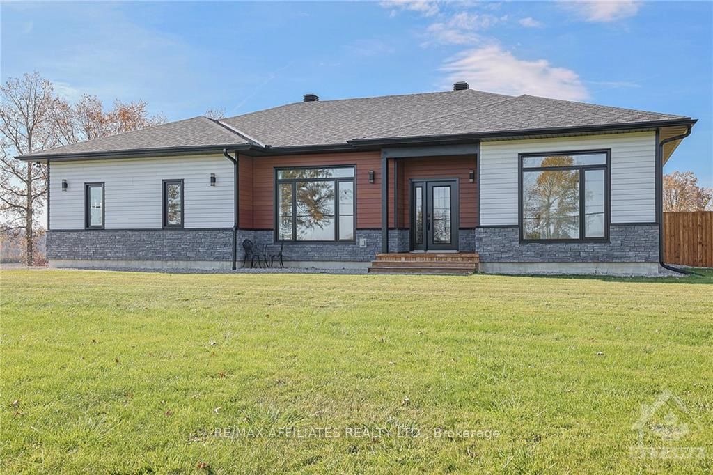 2754 COUNTY 43 Rd, Montague, Ontario, 902 - Montague Twp