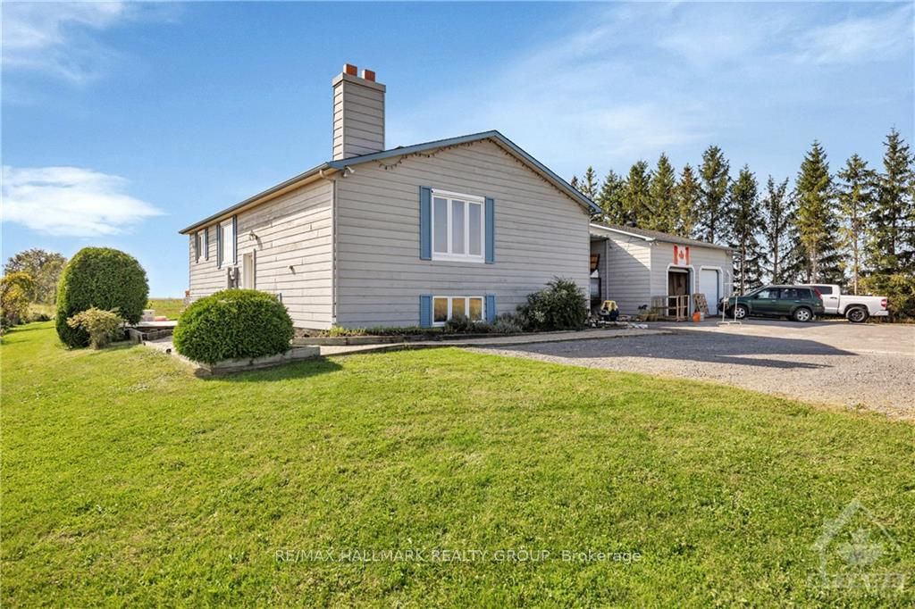 2850 TRIM Rd, Orleans - Cumberland and Area, Ontario, 1111 - Navan