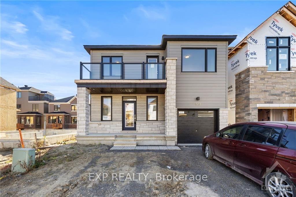 373 PENINSULA Rd, Barrhaven, Ontario, 7704 - Barrhaven - Heritage Park