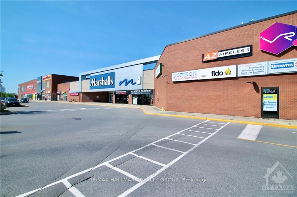 1642 MERIVALE Rd, Meadowlands - Crestview and Area, Ontario, 7302 - Meadowlands/Crestview