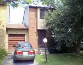 36 Berkshire Way, Ottawa, ON