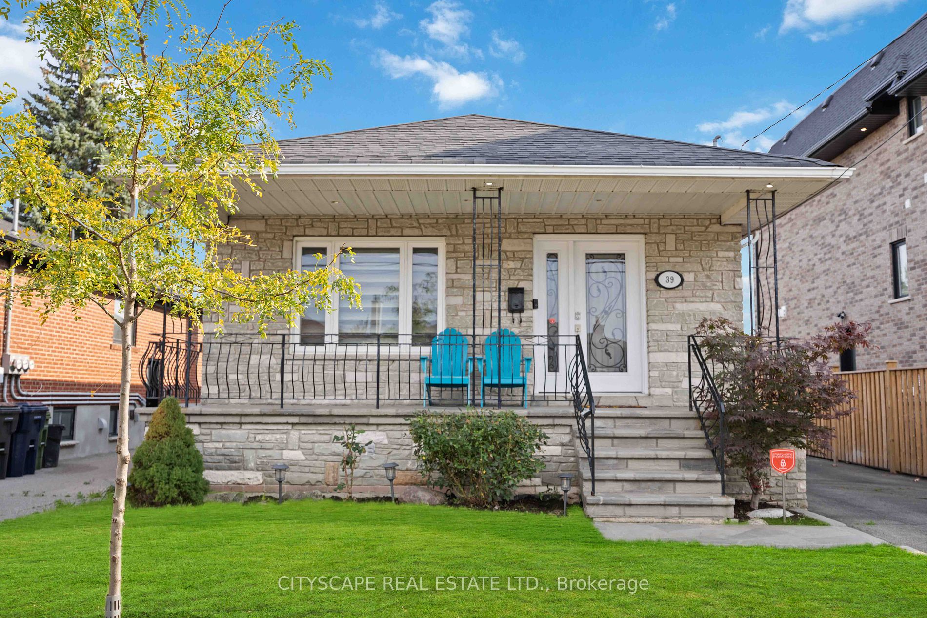 39 Bentworth Ave, Toronto, Ontario, Yorkdale-Glen Park