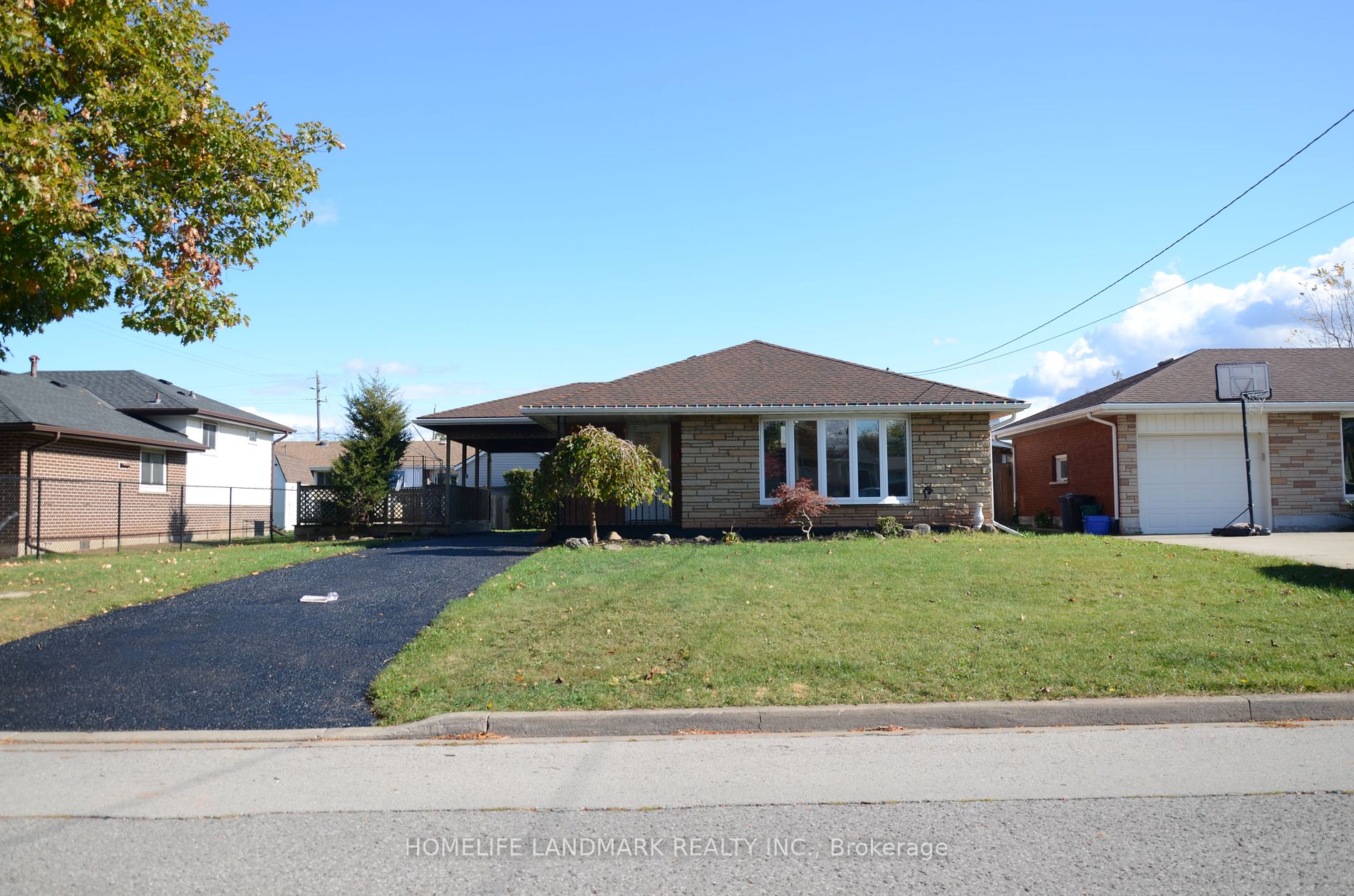 45 Lorne Ave, Grimsby, Ontario, 