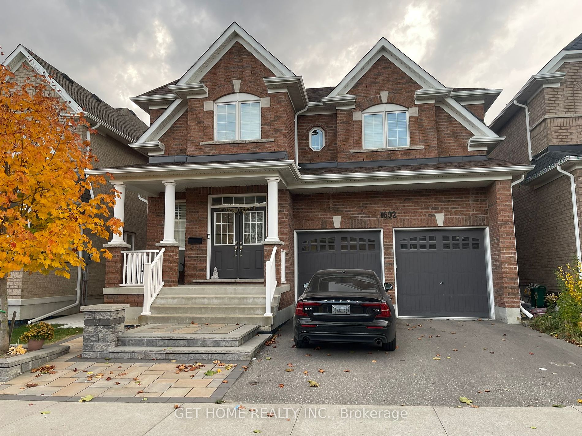 1692 Douglas Langtree Dr, Oshawa, Ontario, Taunton