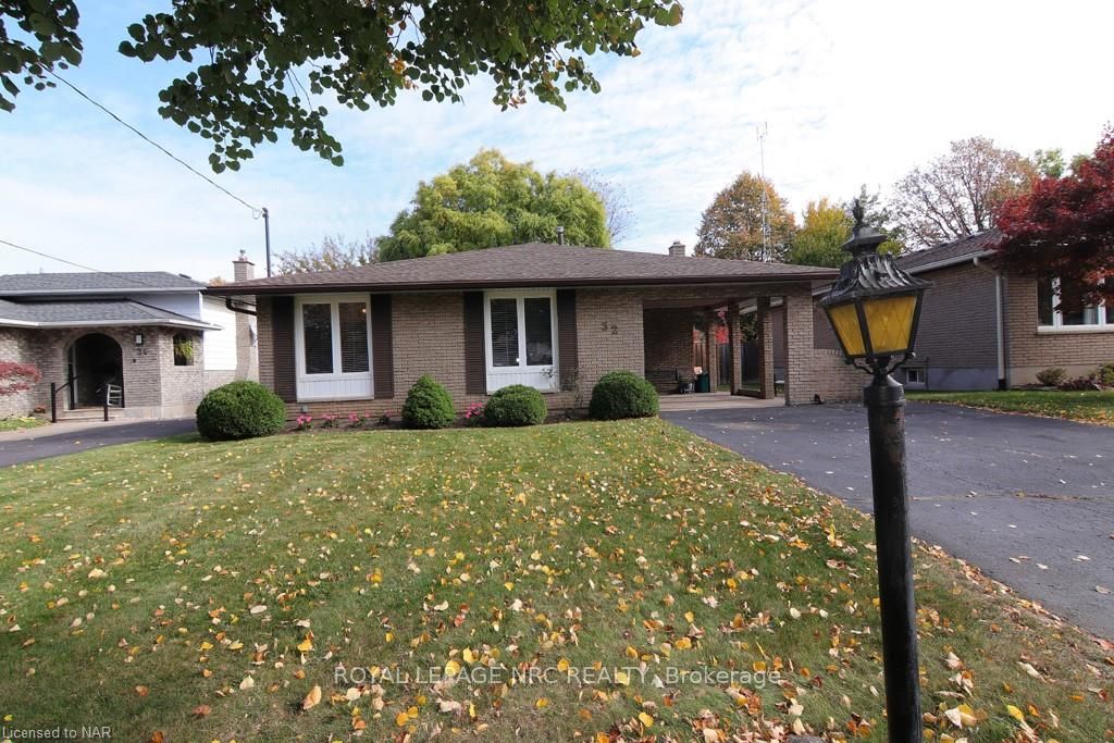 32 RAMSEY St, St. Catharines, Ontario, 443 - Lakeport