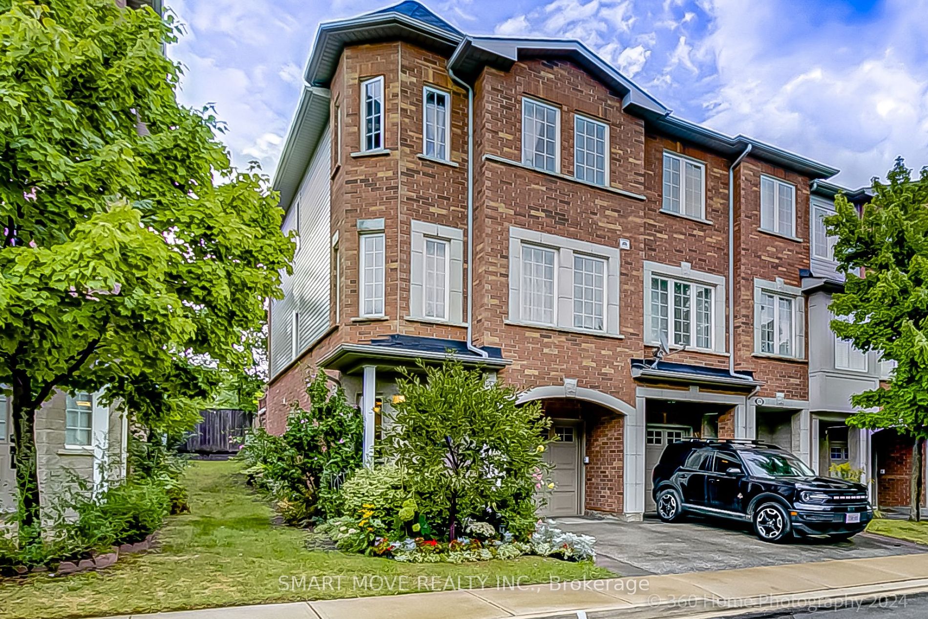 3071 Treadwells Dr, Mississauga, Ontario, Applewood