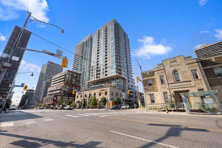 25 Montgomery Ave, Toronto, Ontario, Yonge-Eglinton