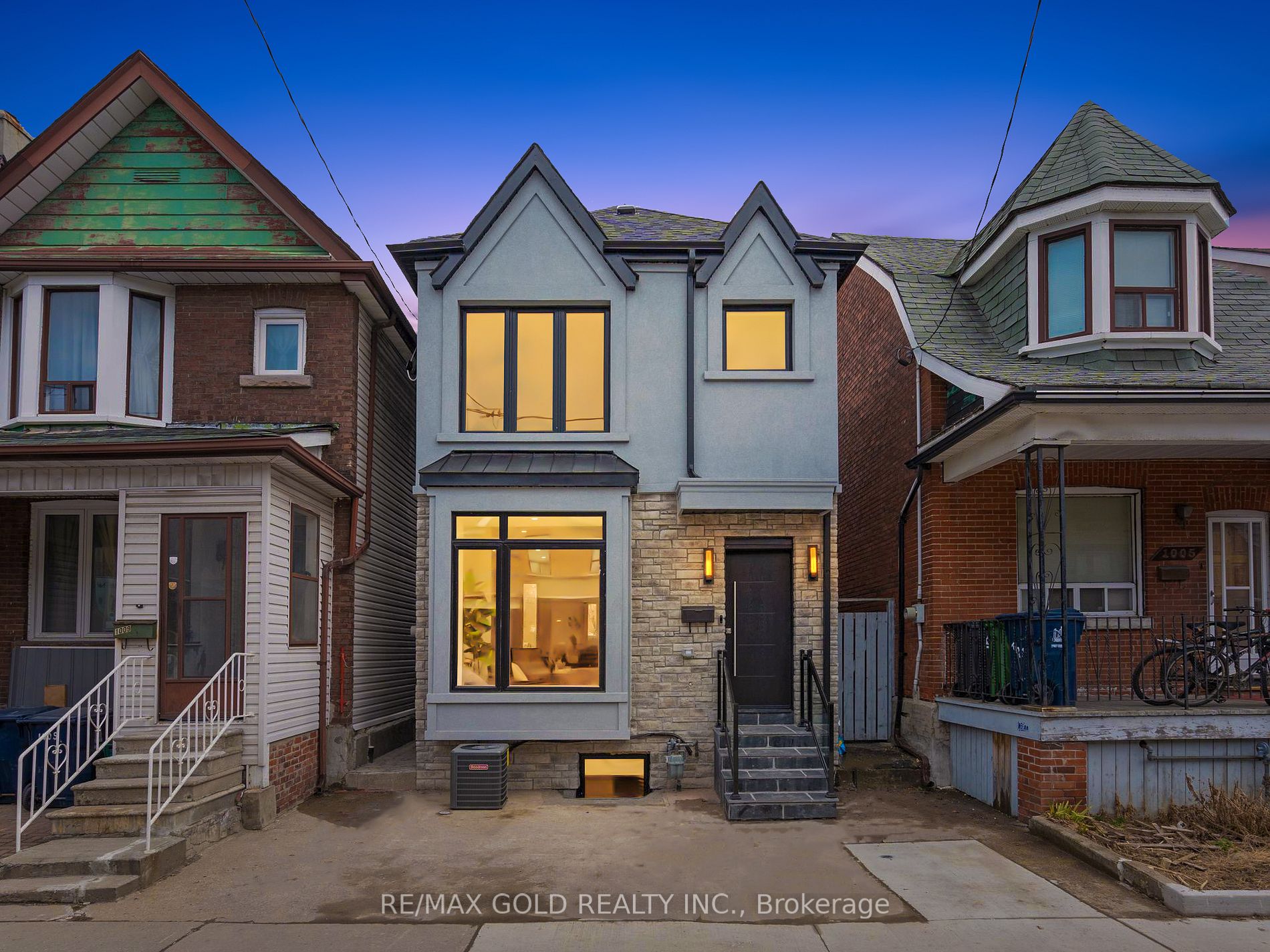 1007 Ossington Ave, Toronto, Ontario, Dovercourt-Wallace Emerson-Junction