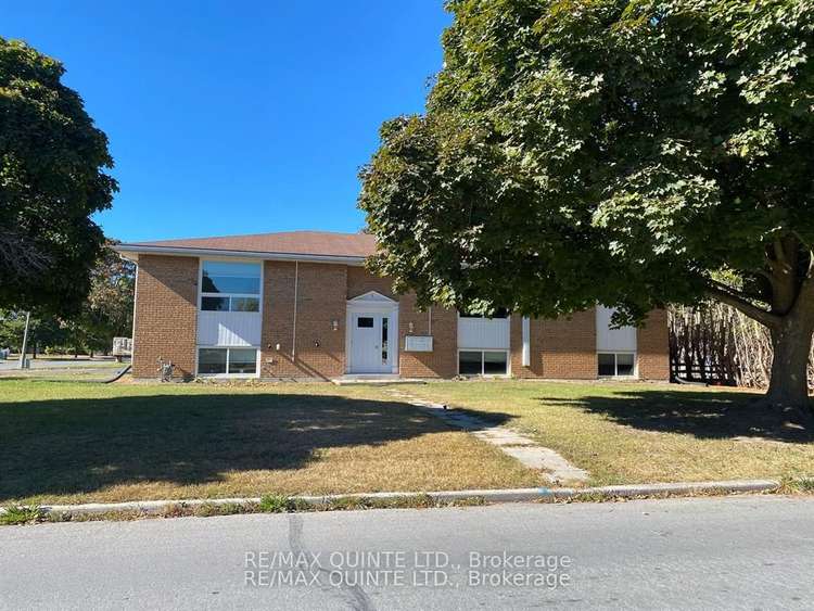 2 Village Dr, Belleville, Ontario, 