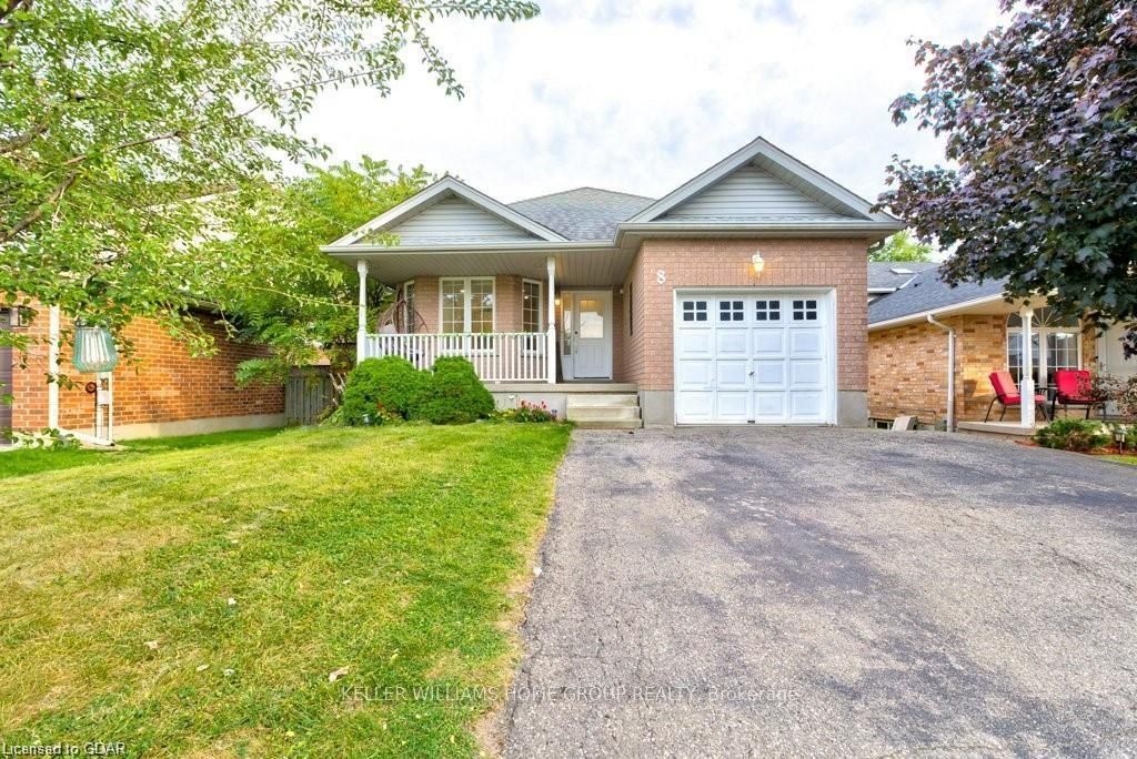 8 Hayward Cres, Wellington, Ontario