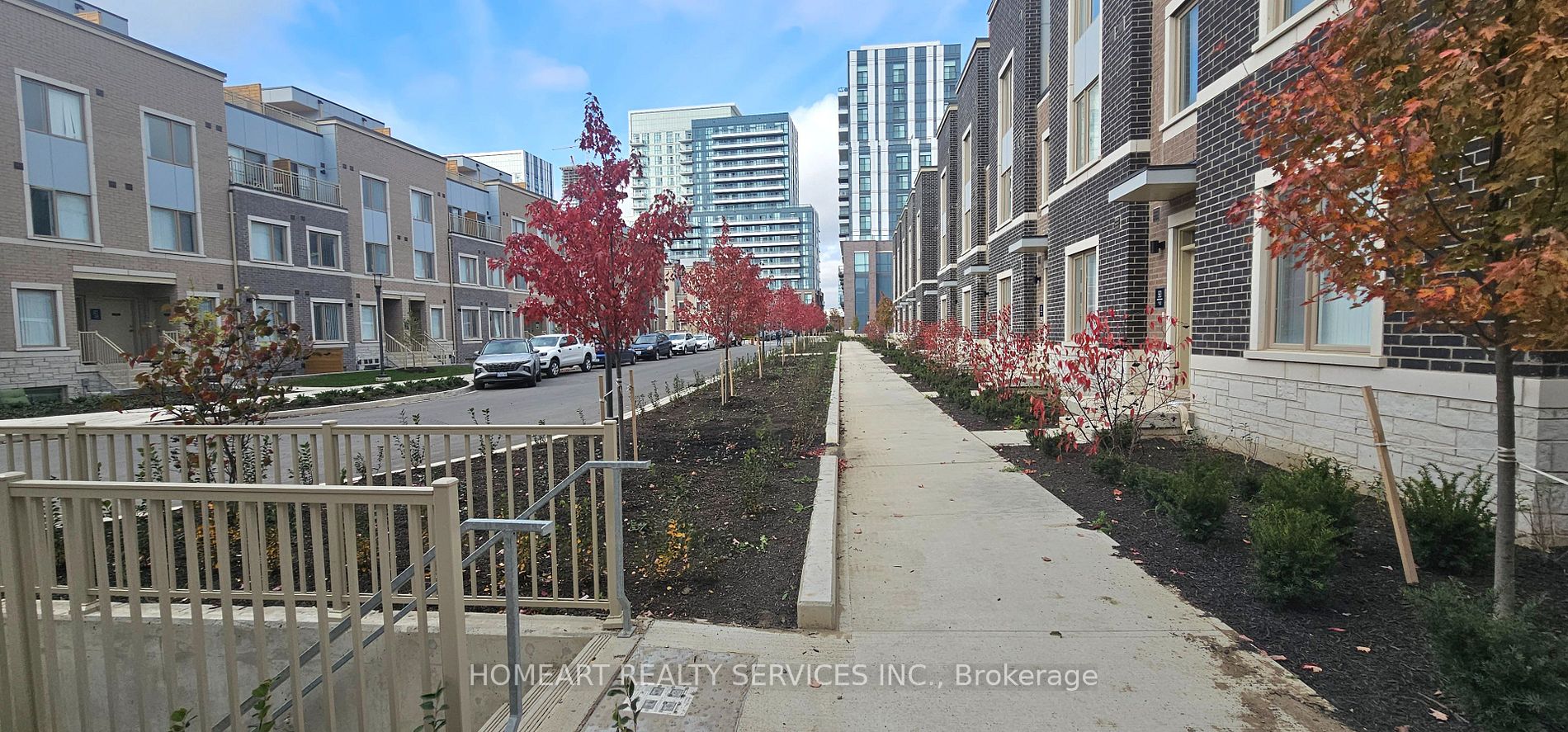 100 Honeycrisp Cres, Vaughan, Ontario, Vaughan Corporate Centre