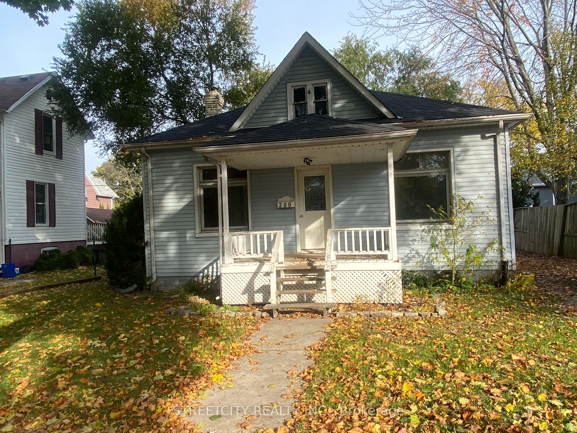 380 Cromwell St, Sarnia, Ontario, Sarnia