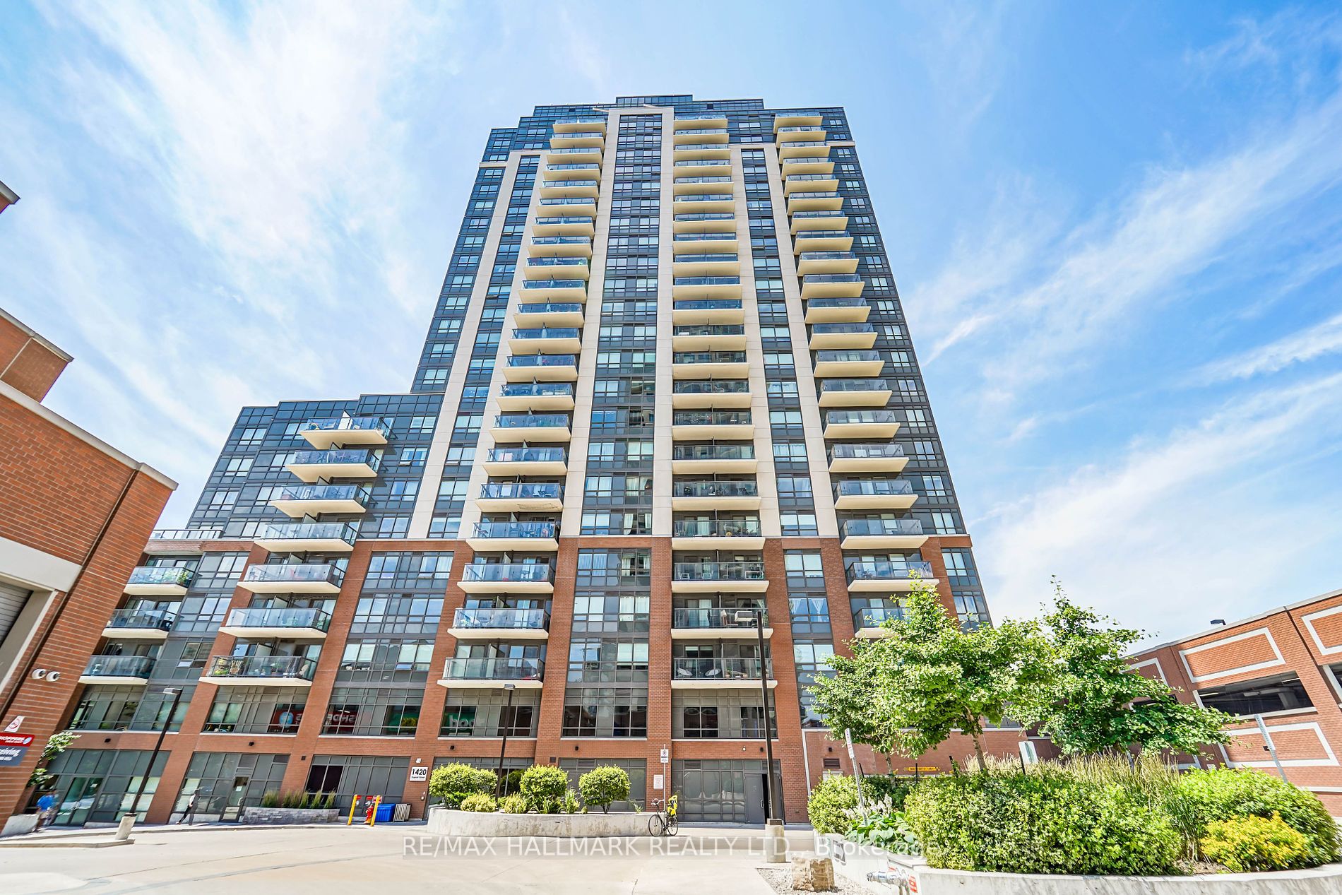 1420 DUPONT St, Toronto, Ontario, Dovercourt-Wallace Emerson-Junction