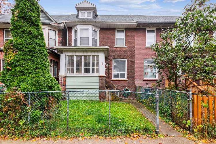 7 Cherry Nook Gdns, Toronto, Ontario, Greenwood-Coxwell