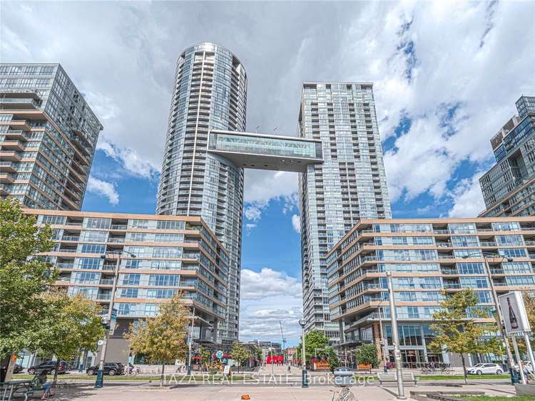 21 Iceboat Terr, Toronto, Ontario, Waterfront Communities C1