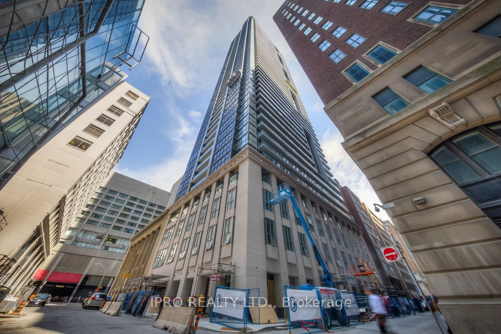 70 Temperance St, Toronto, Ontario, Bay Street Corridor